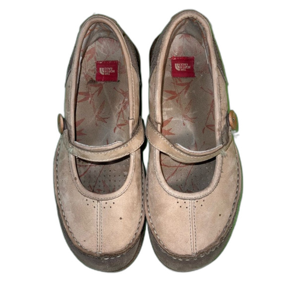 North Face shoes slip on suede tan size 7.5 - Picture 1 of 7